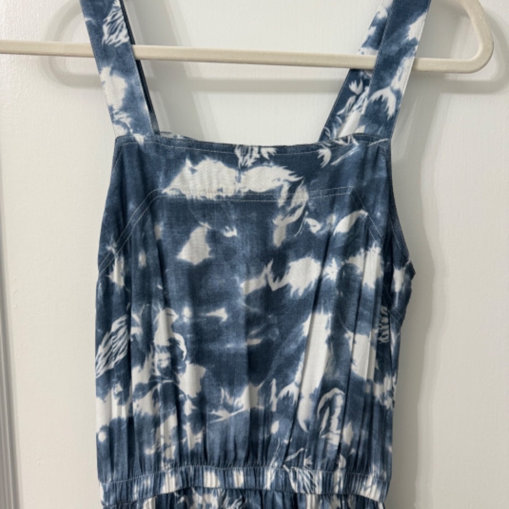 Splendid Maxi Dress Blue and White Medium Perfect for Summer!